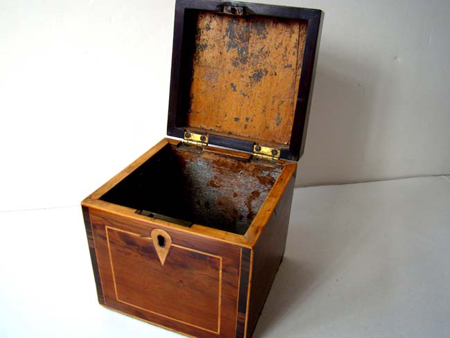 An Irish fruitwood Tea Caddy box circa 1790 — image 2